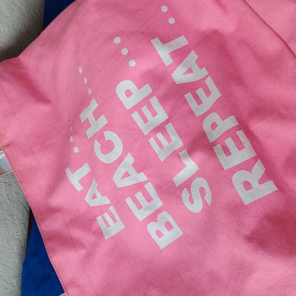 4/$20 pink canvas beach bag with hologram straps - Picture 1 of 10